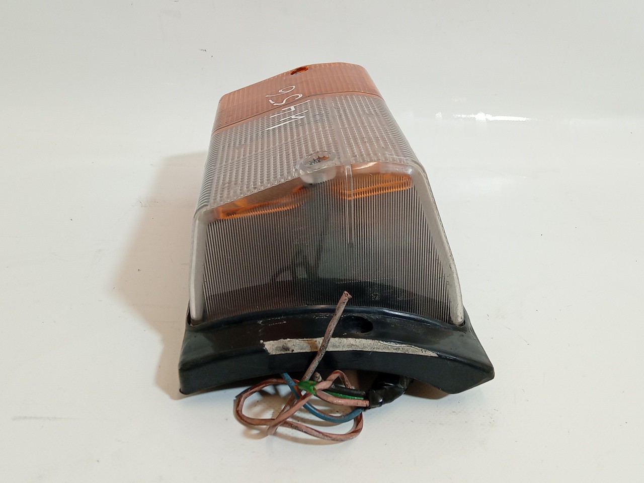 Farolim de Pisca Frente Dto SCANIA P82H  Imagem-2