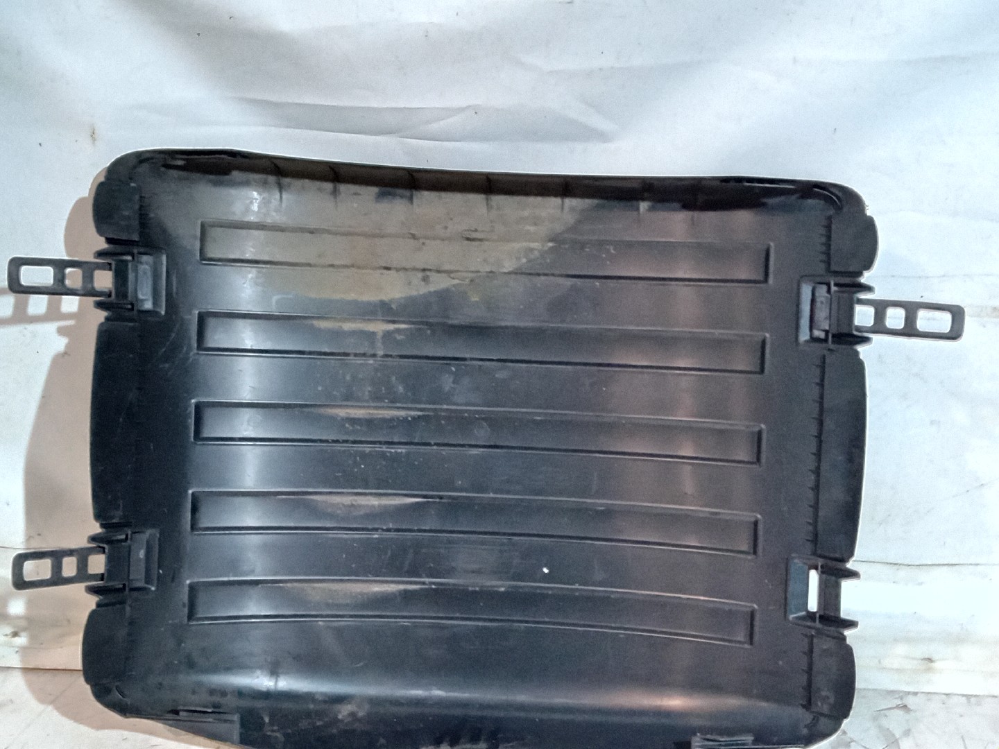 Guarda Lamas Esq SCANIA P,G,R,T - series | 03 -  Imagem-1