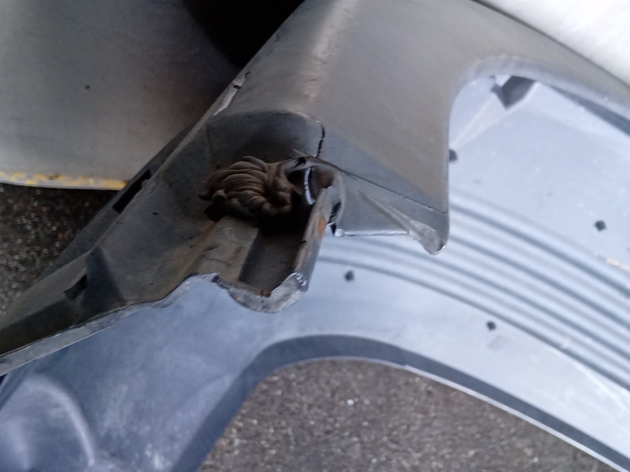 Guarda Lamas SCANIA P,G,R,T - series | 03 -  Imagem-7