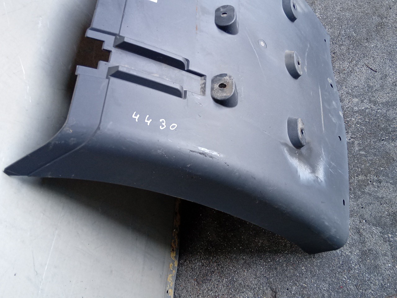 Guarda Lamas SCANIA R124A Imagem-3