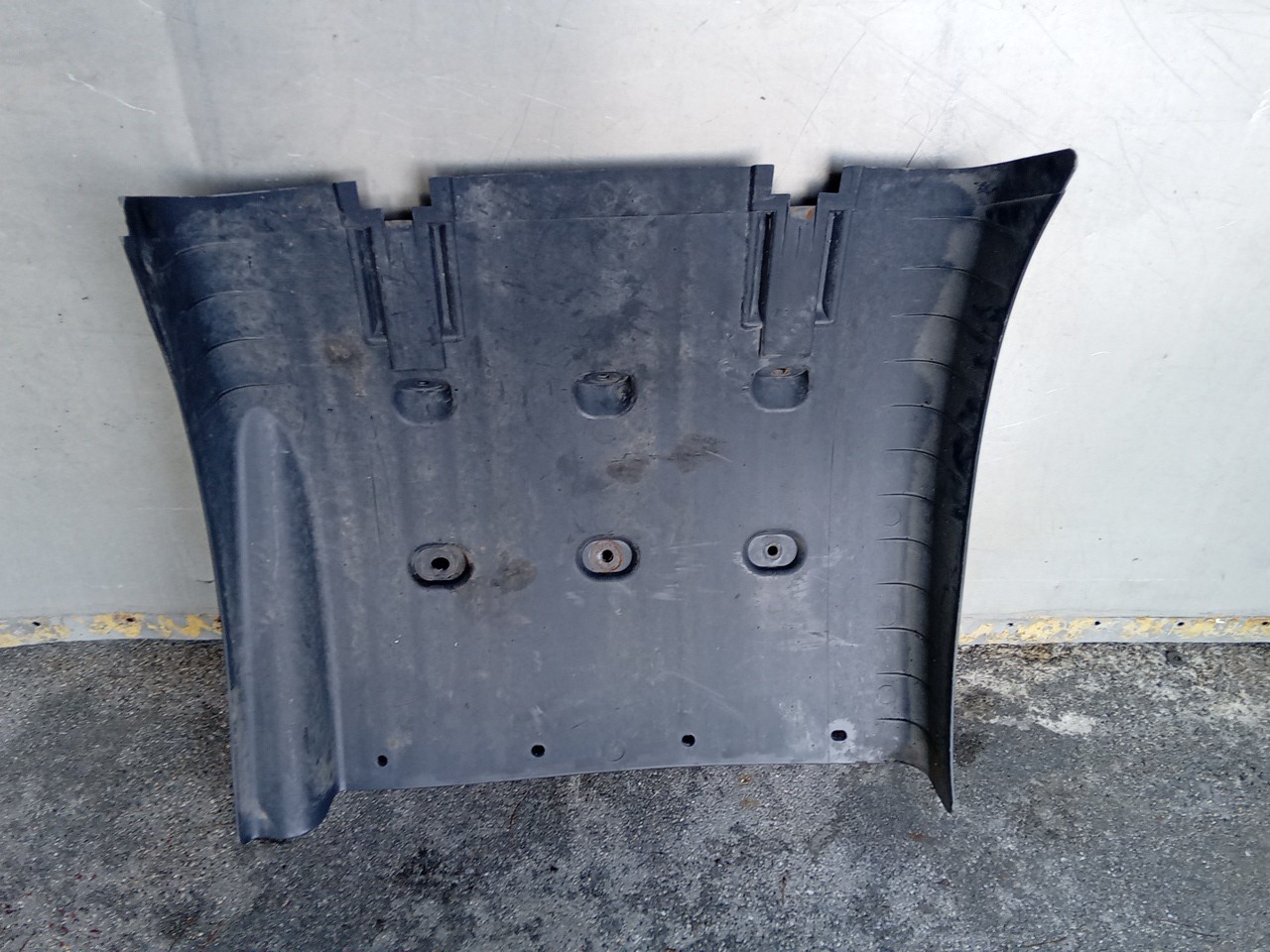 Guarda Lamas SCANIA R124A Imagem-5