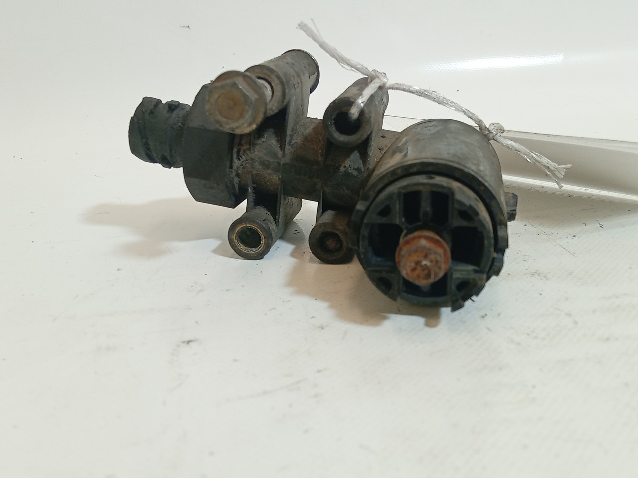 SENSOR SCANIA P,G,R,T - series | 03 -  Imagem-2