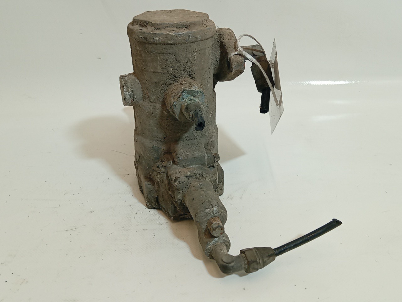 VALVULA SCANIA P,G,R,T - series | 03 -  Imagem-1