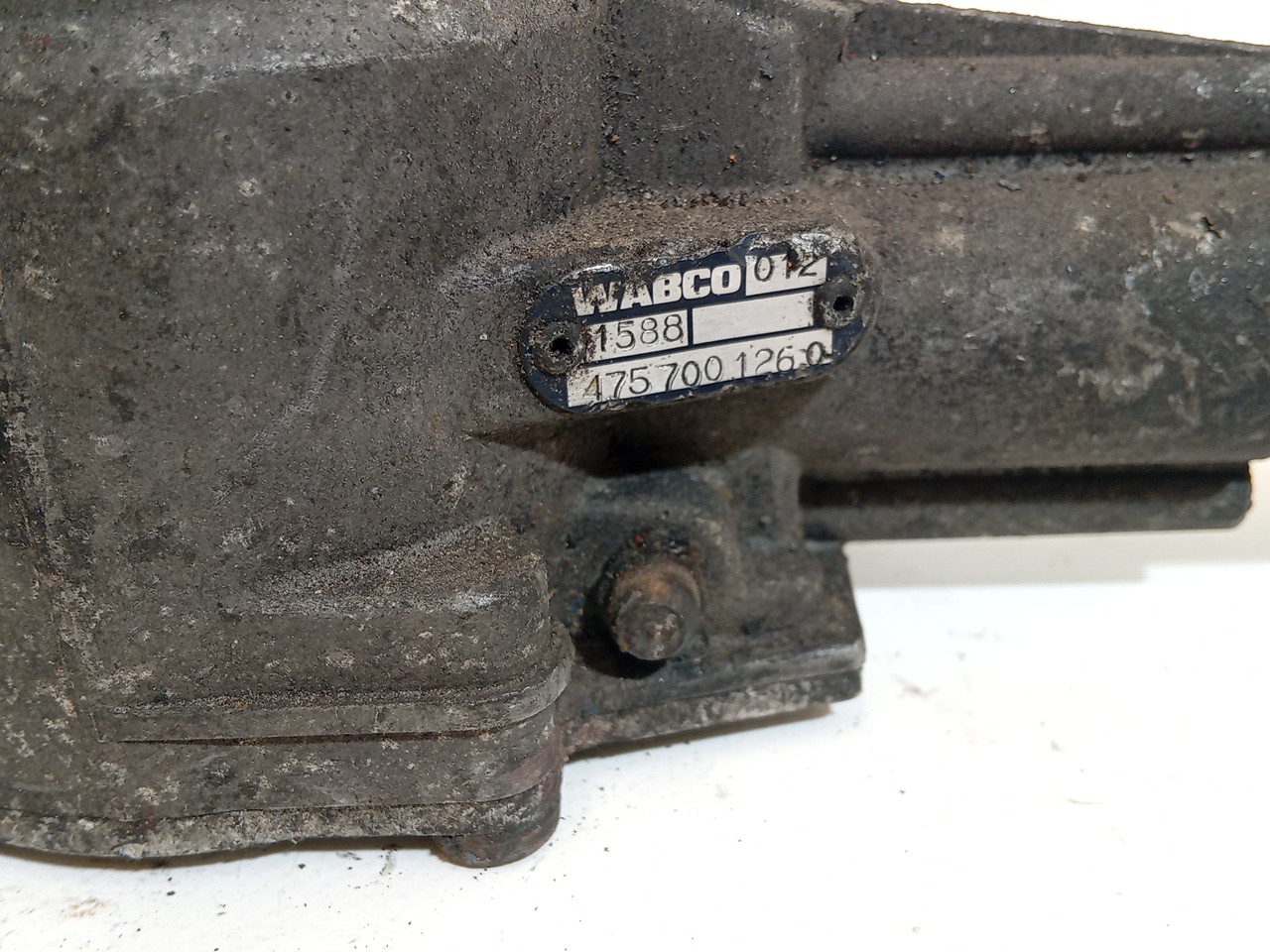 VALVULA SCANIA P,G,R,T - series | 03 -  Imagem-1