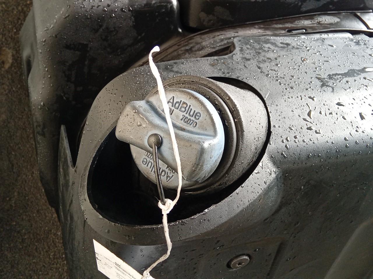 Deposito de AdBlue DAF XF- 106 (2013-2021) Imagem-6