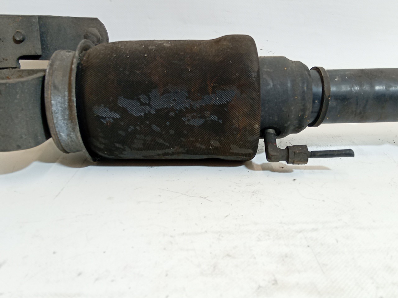 AMORTECEDOR SCANIA P,G,R,T - series | 03 -  Imagem-3