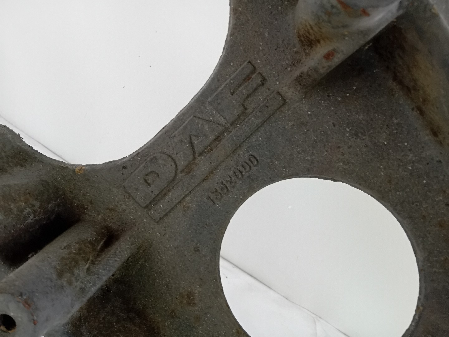 BRINCO / MANCAL DA SUSPENSÃO DAF XF 105 | 05 -  Imagem-3