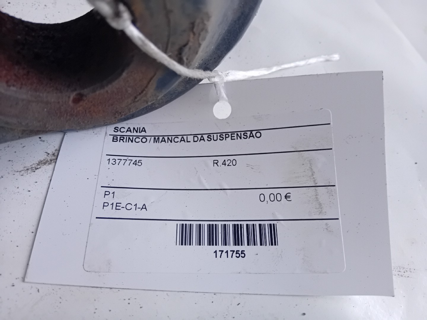 BRINCO / MANCAL DA SUSPENSÃO SCANIA P,G,R,T - series | 03 -  Imagem-3