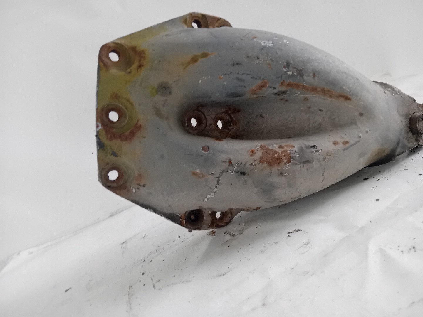 BRINCO / MANCAL DA SUSPENSÃO SCANIA 3 - series | 88 - 96 Imagem-2