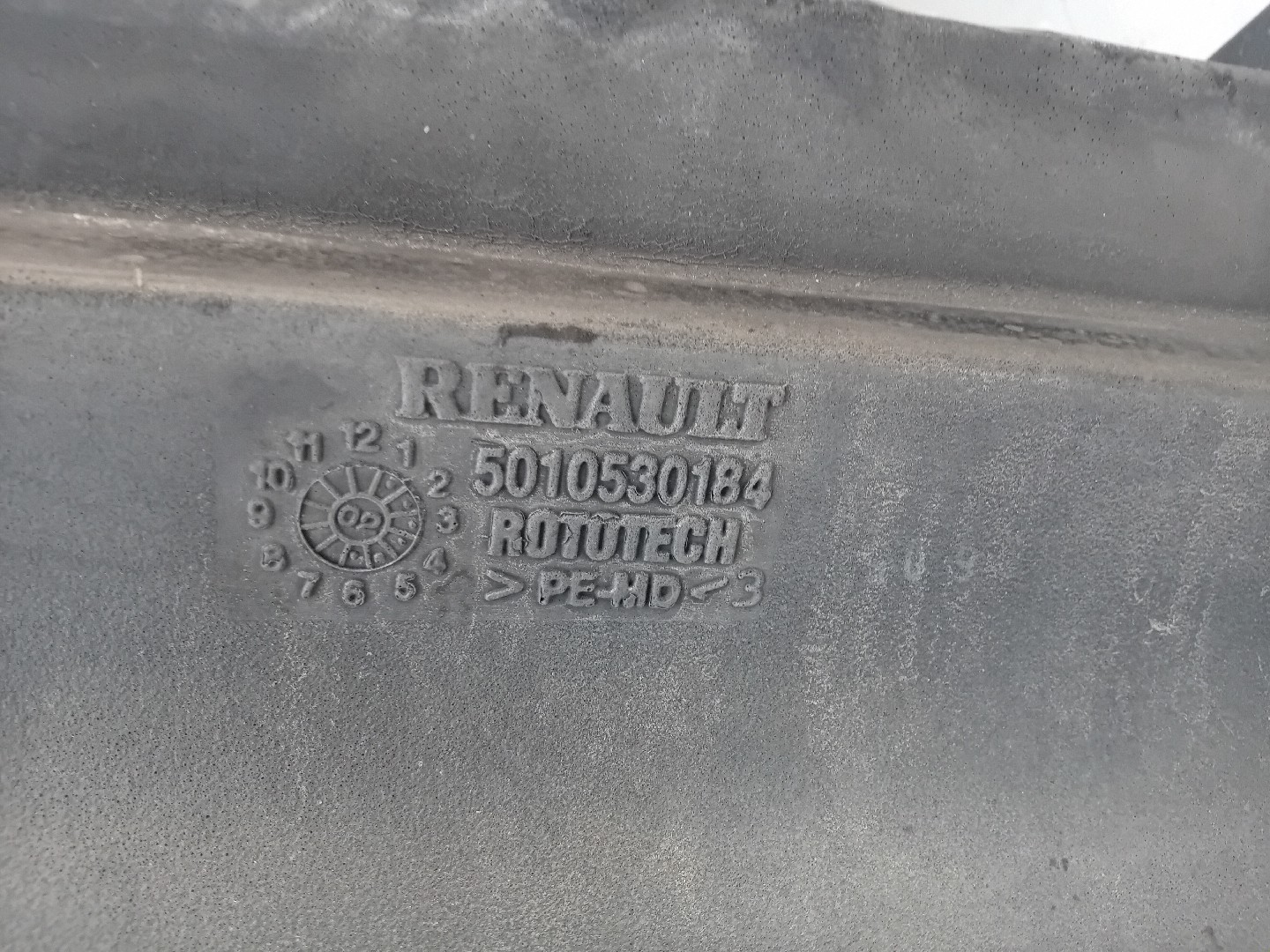 TUBO RENAULT TRUCKS Premium | 96 -  Imagem-5
