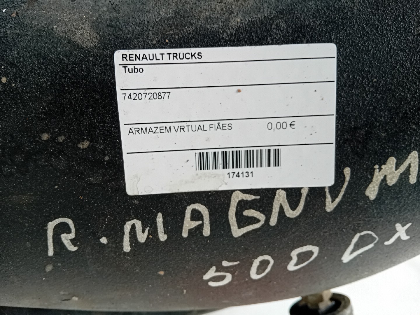 TUBO RENAULT TRUCKS Magnum | 90 - 92 Imagem-1