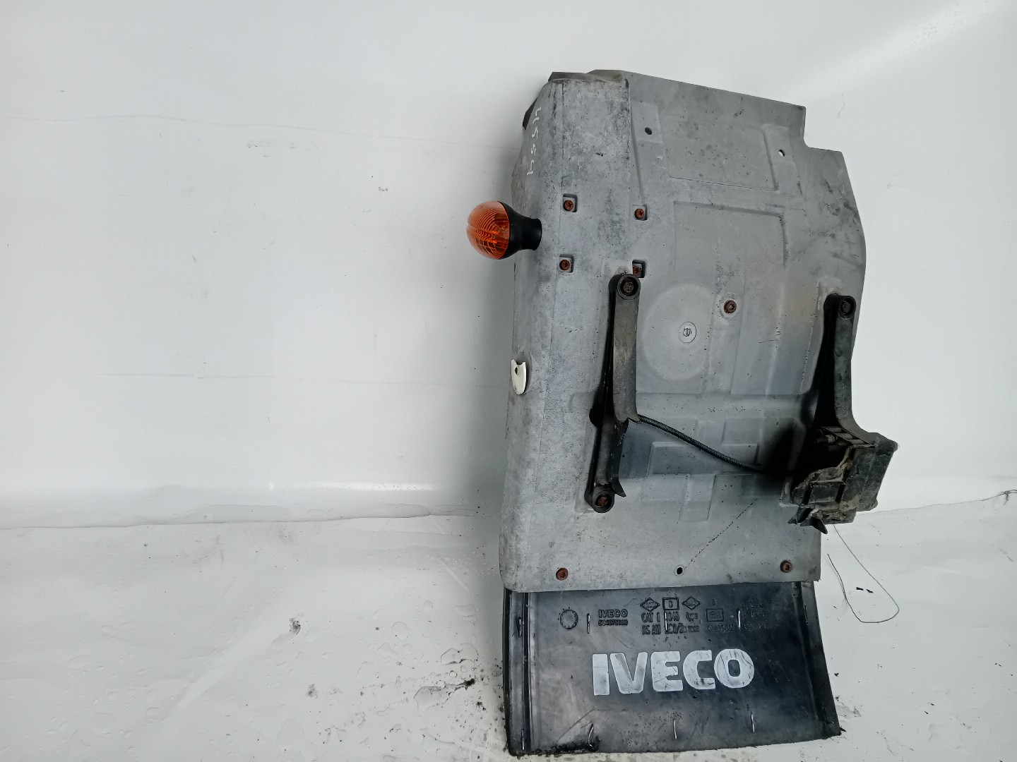 Guarda Lamas IVECO EuroCargo I-III | 91 - 15 Imagem-1