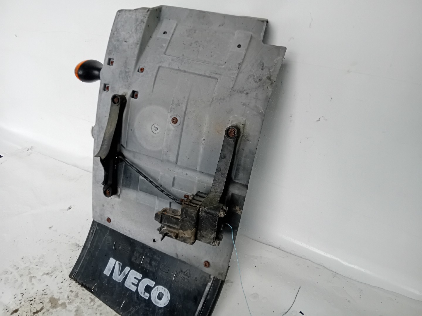 Guarda Lamas IVECO EuroCargo I-III | 91 - 15 Imagem-2