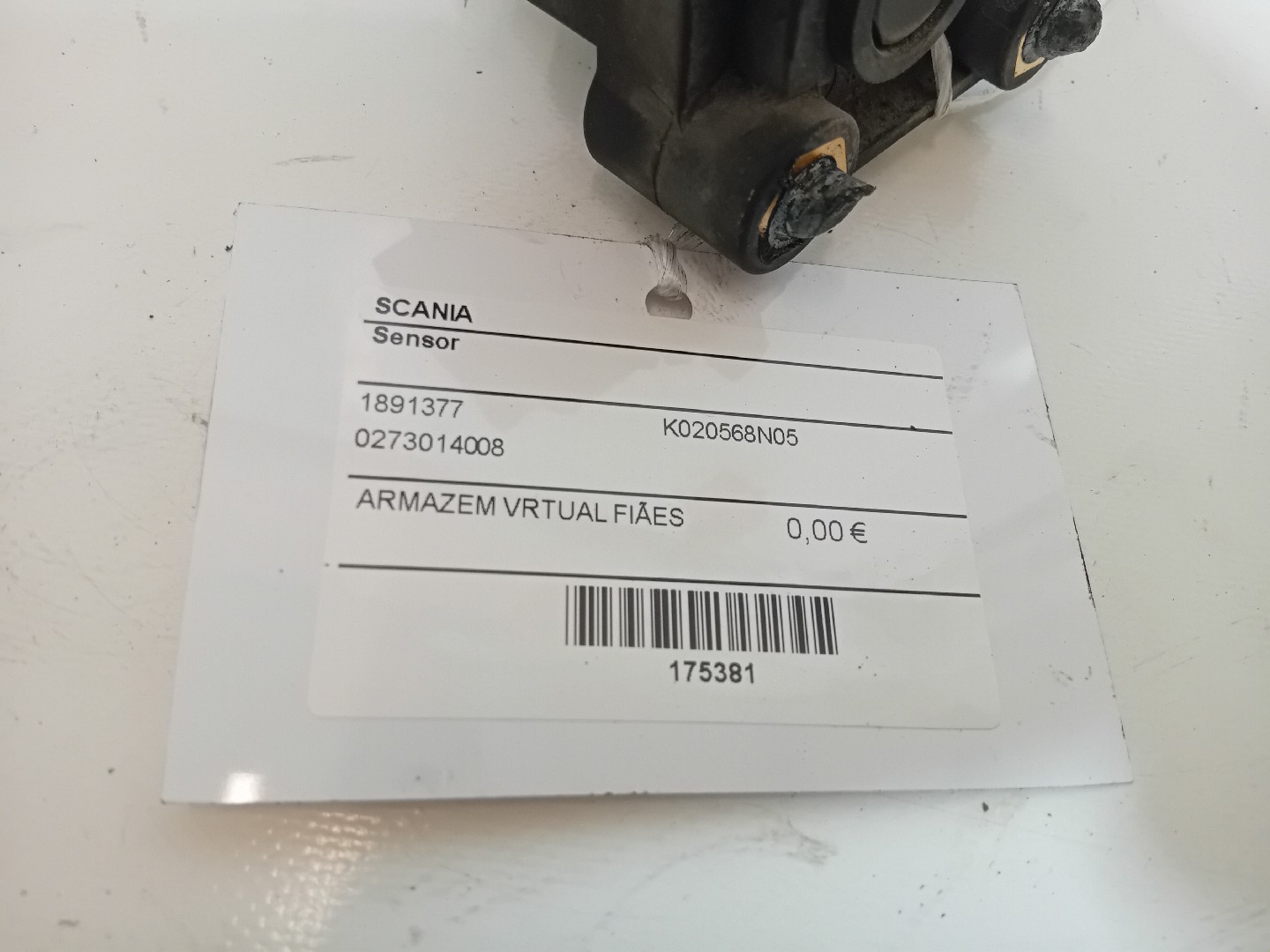 SENSOR SCANIA P,G,R,T - series | 03 -  Imagem-3