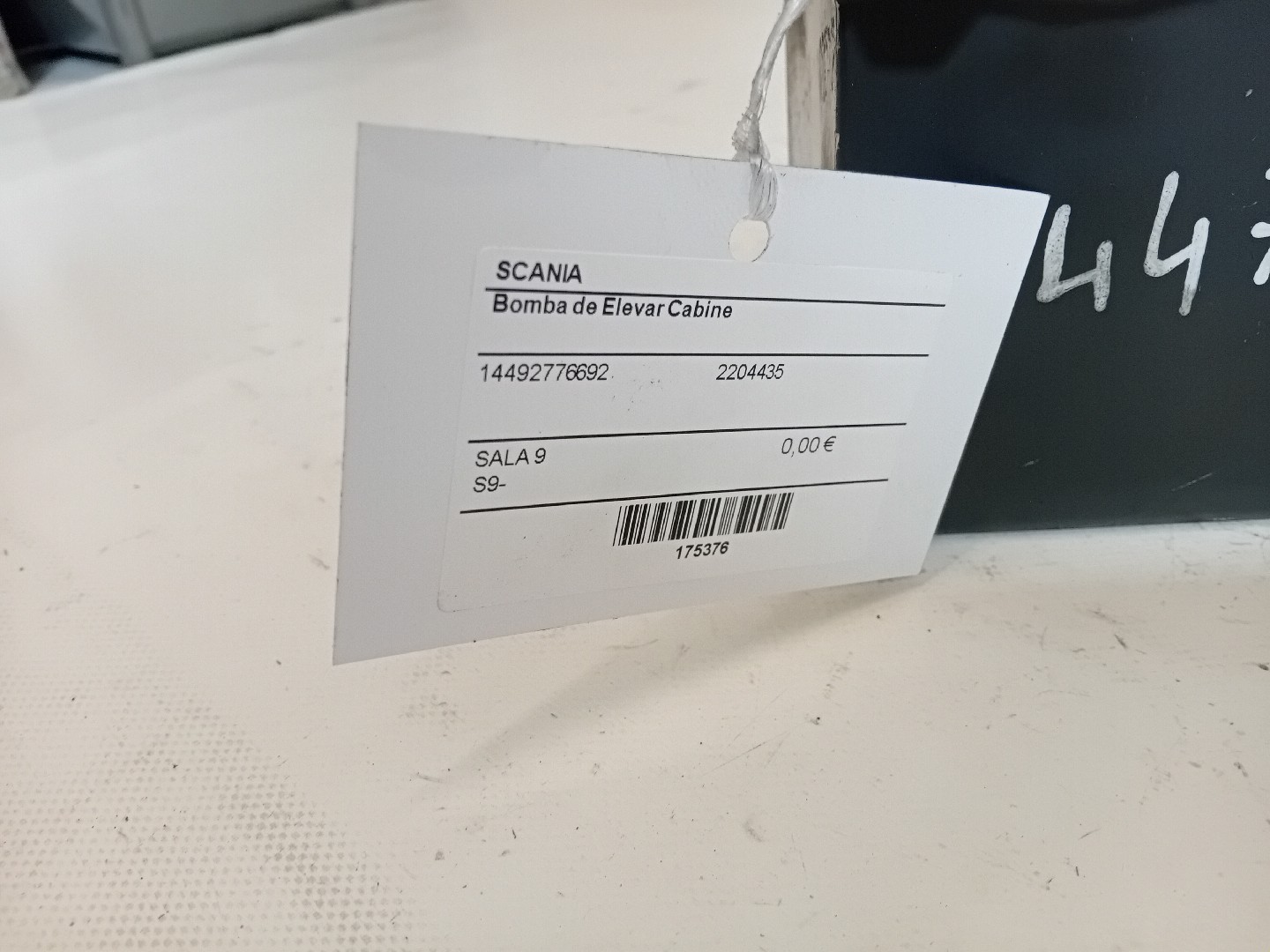 BOMBA DE ELEVAR  CABINE SCANIA P,G,R,T - series | 03 -  Imagem-3