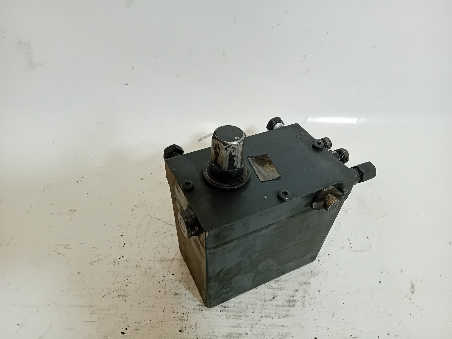 BOMBA DE ELEVAR  CABINE SCANIA P,G,R,T - series | 03 -  Imagem-2