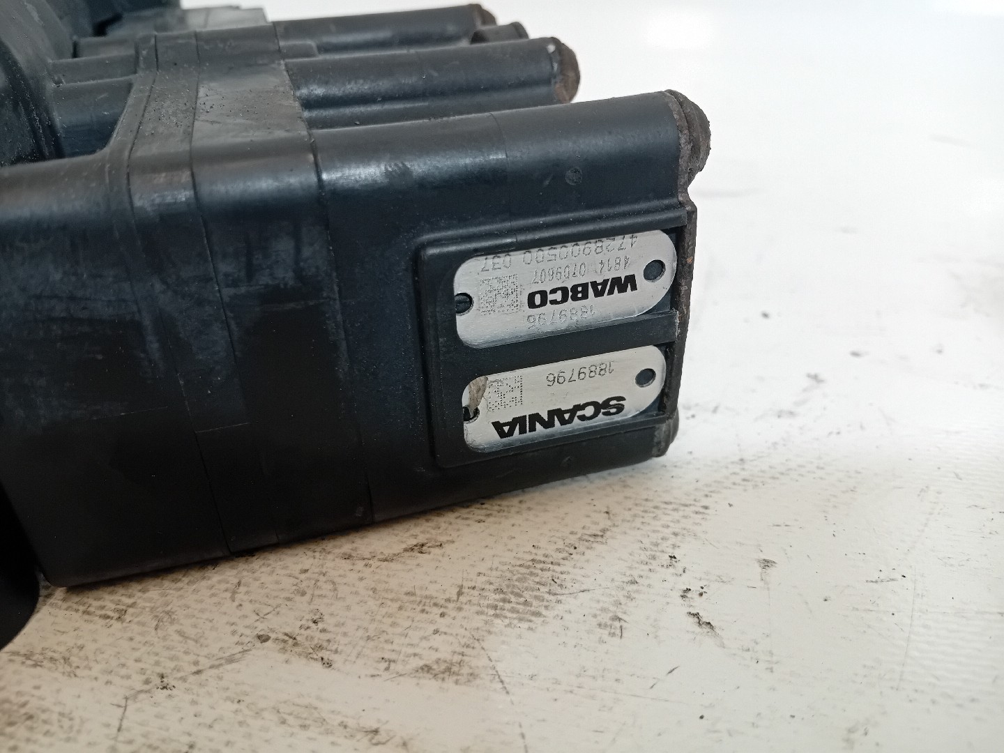 ELECTRO VALVULA  SCANIA P,G,R,T - series | 03 -  Imagem-3