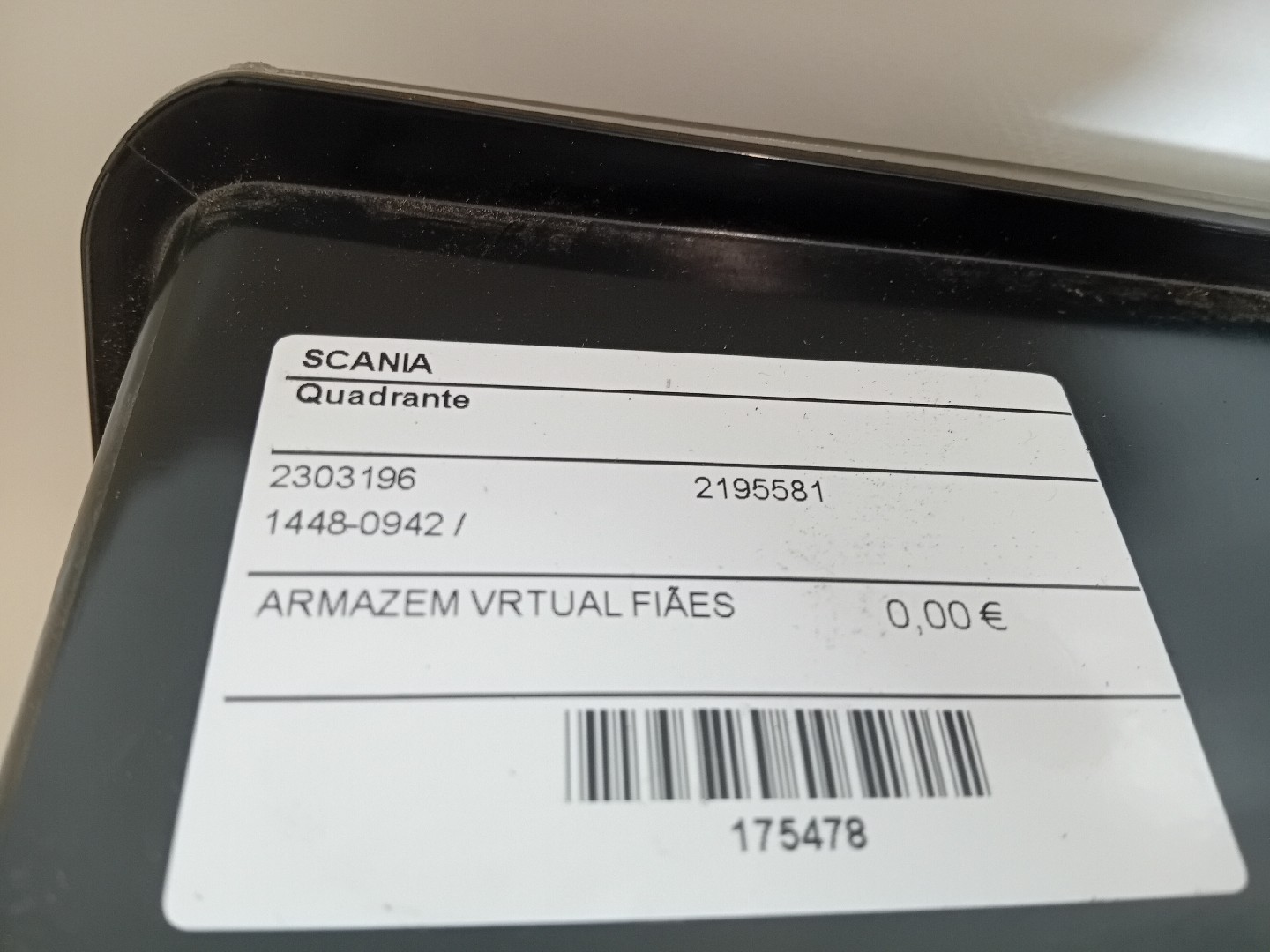 Quadrante SCANIA P,G,R,T - series | 03 -  Imagem-5