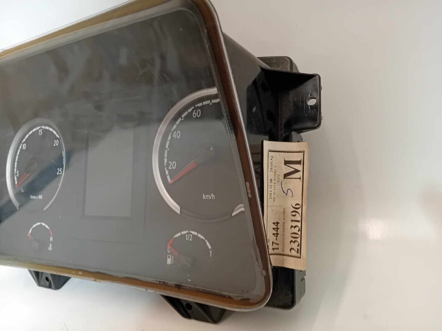 Quadrante SCANIA P,G,R,T - series | 03 -  Imagem-2