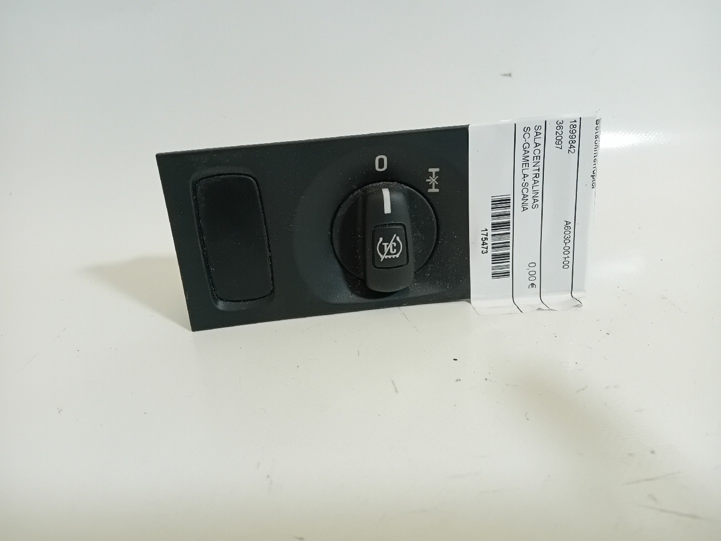 BOTÃO/INTERRUPTOR SCANIA P,G,R,T - series | 03 -  Imagem-1