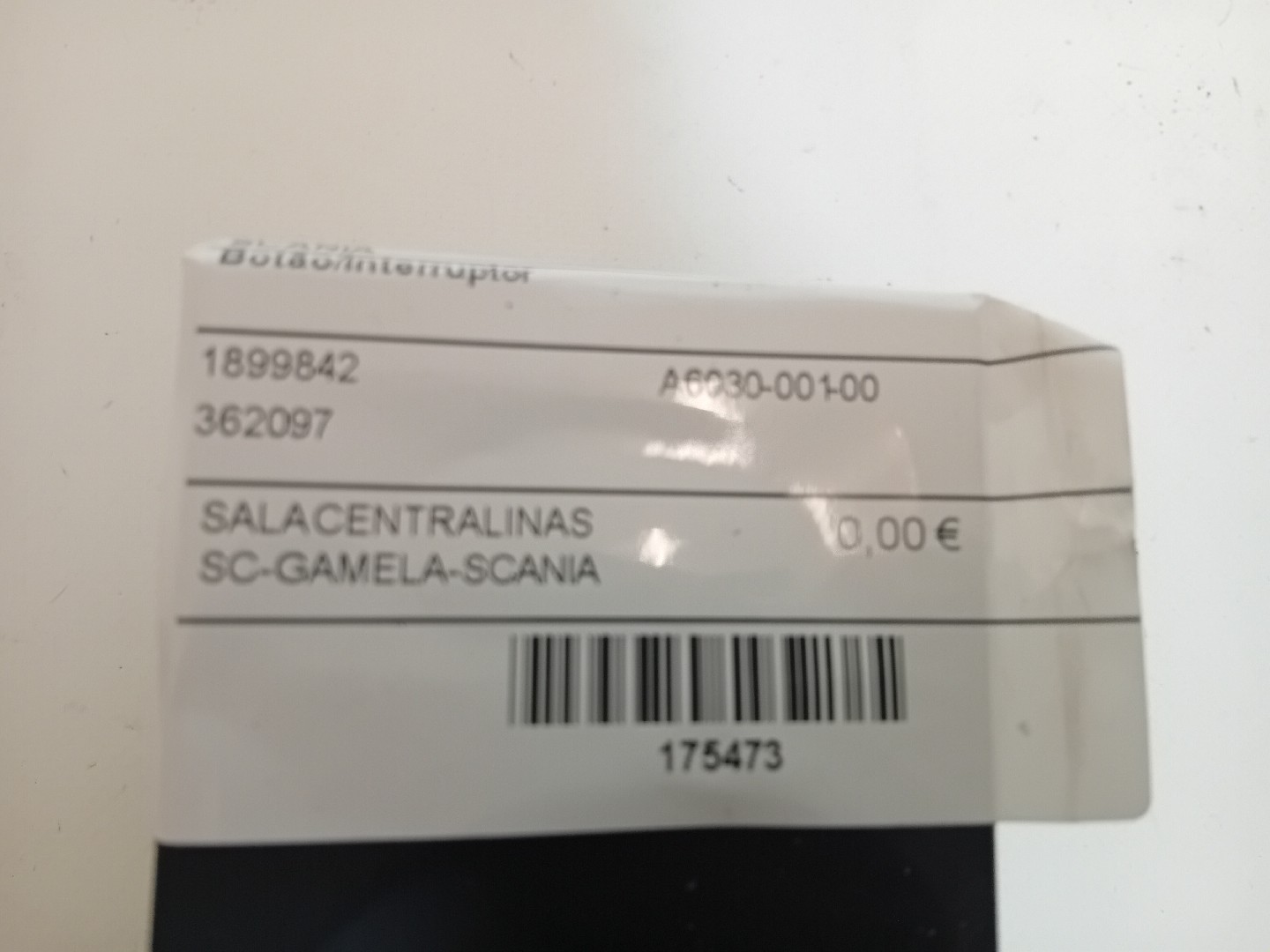 BOTÃO/INTERRUPTOR SCANIA P,G,R,T - series | 03 -  Imagem-3