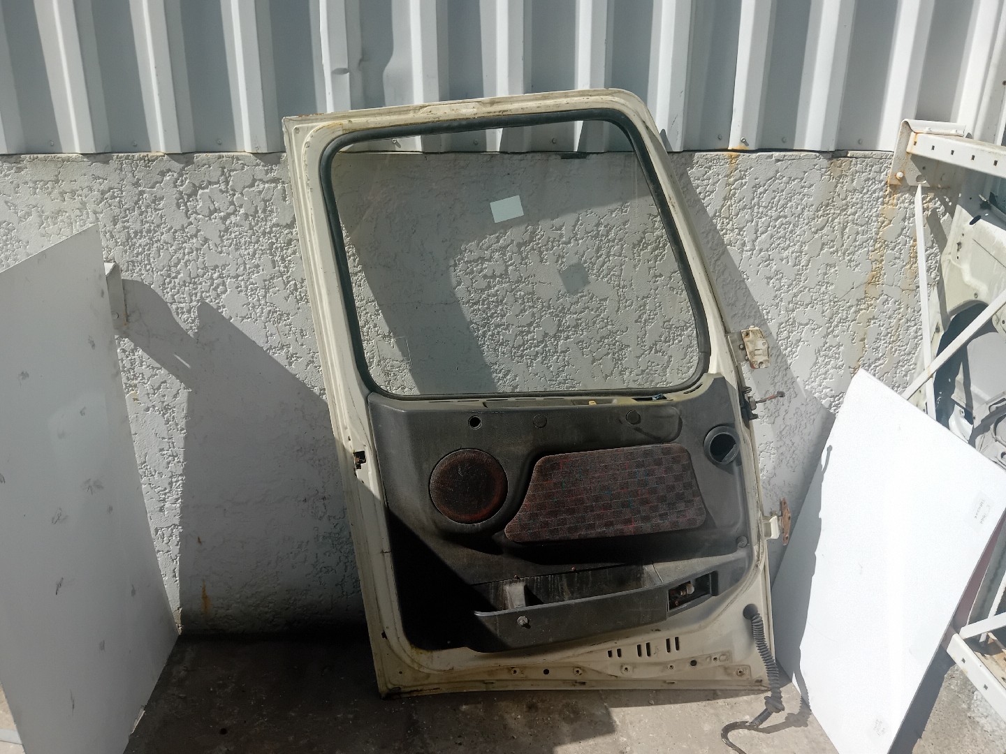 Porta Frente Esq VOLVO FH 12 | 93 -  Imagem-1