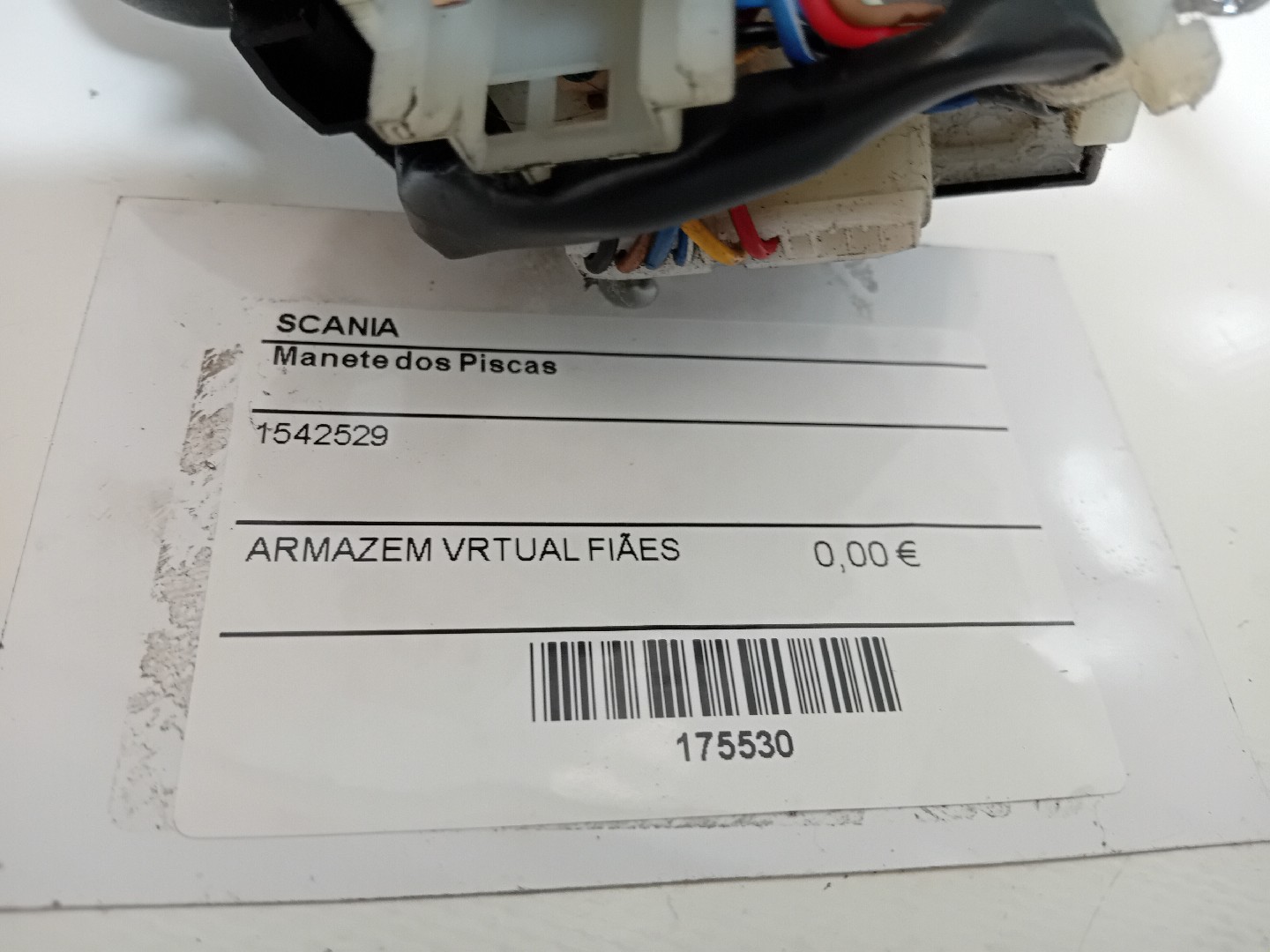 MANETE DOS PISCAS SCANIA P,G,R,T - series | 03 -  Imagem-4