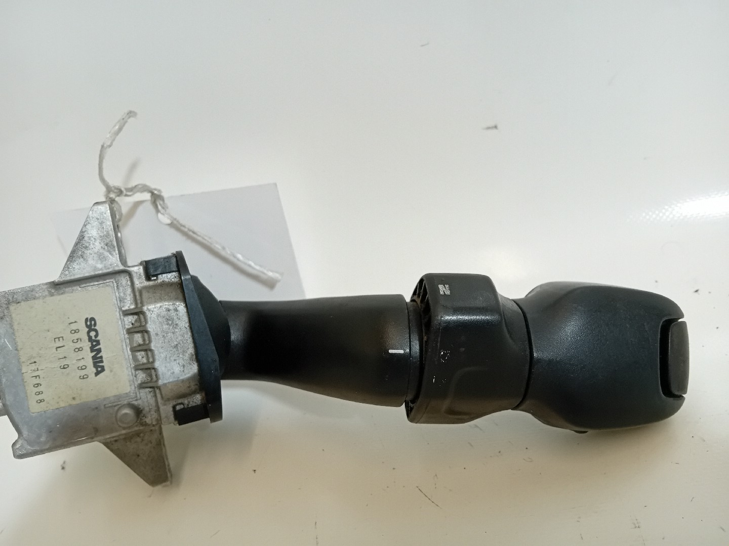 MANETE DE RETARDER SCANIA P,G,R,T - series | 03 -  Imagem-2