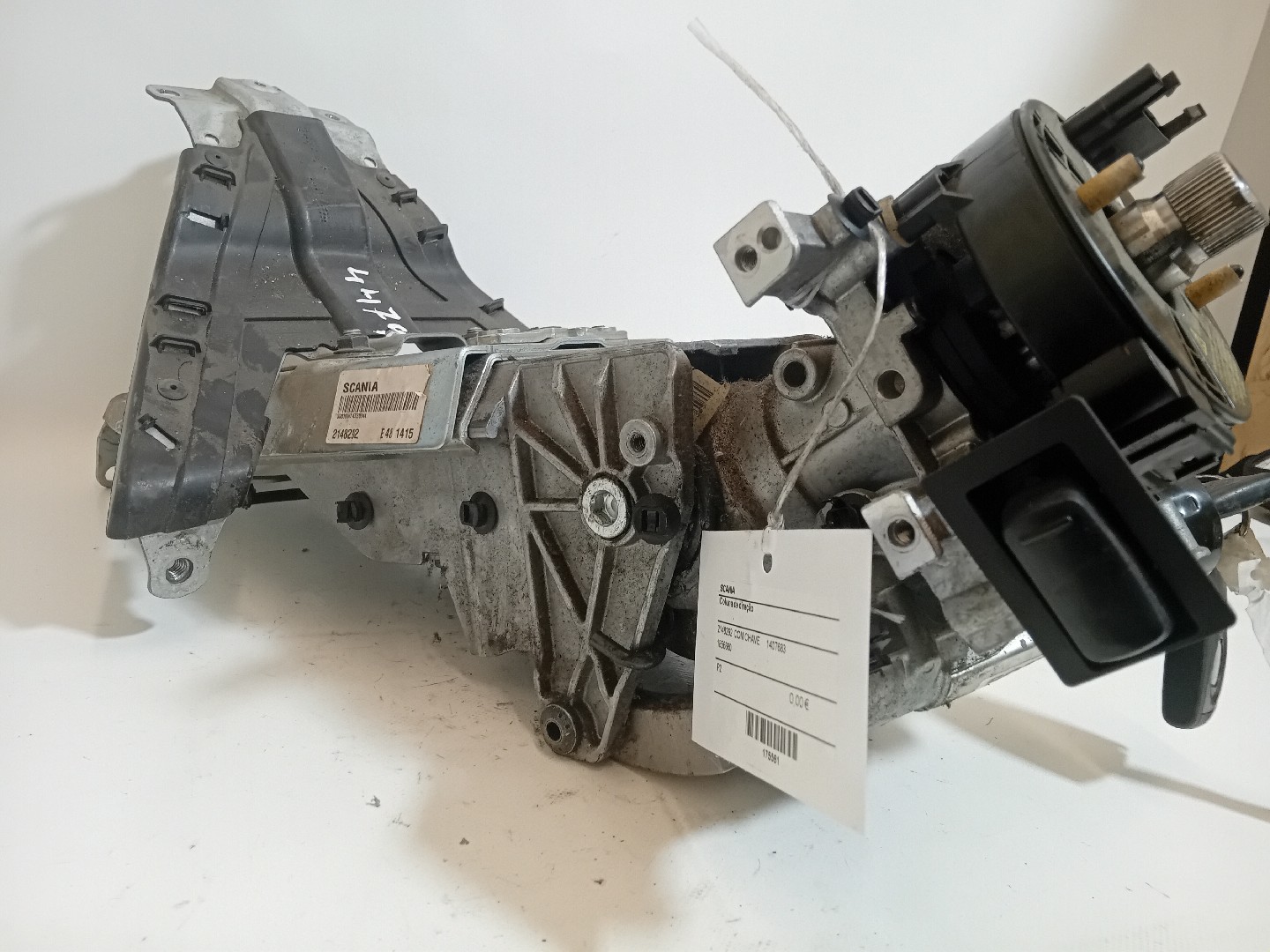 COLUNA DE DIREÇÃO SCANIA P,G,R,T - series | 03 -  Imagem-1