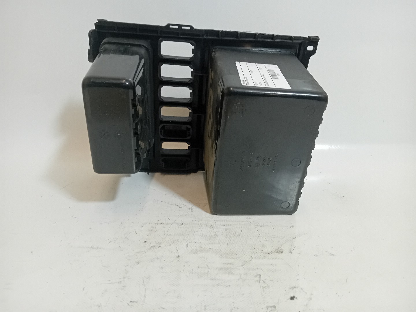 PLASTICO INTERIOR SCANIA P,G,R,T - series | 03 -  Imagem-3