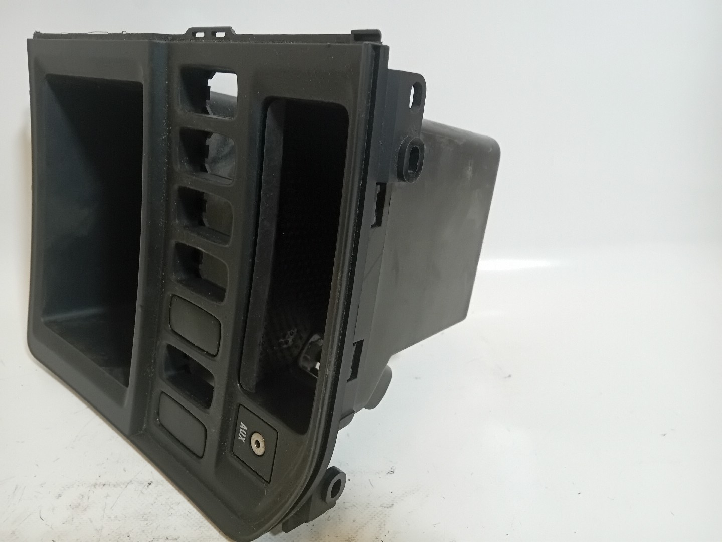 PLASTICO INTERIOR SCANIA P,G,R,T - series | 03 -  Imagem-2