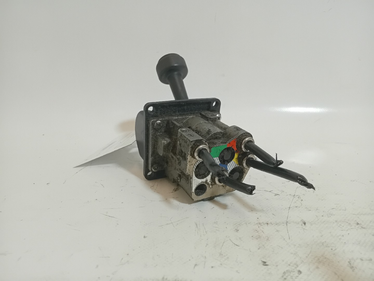 CONTROL REMOTO (SUSPENÇÃO) SCANIA P,G,R,T - series | 03 -  Imagem-2