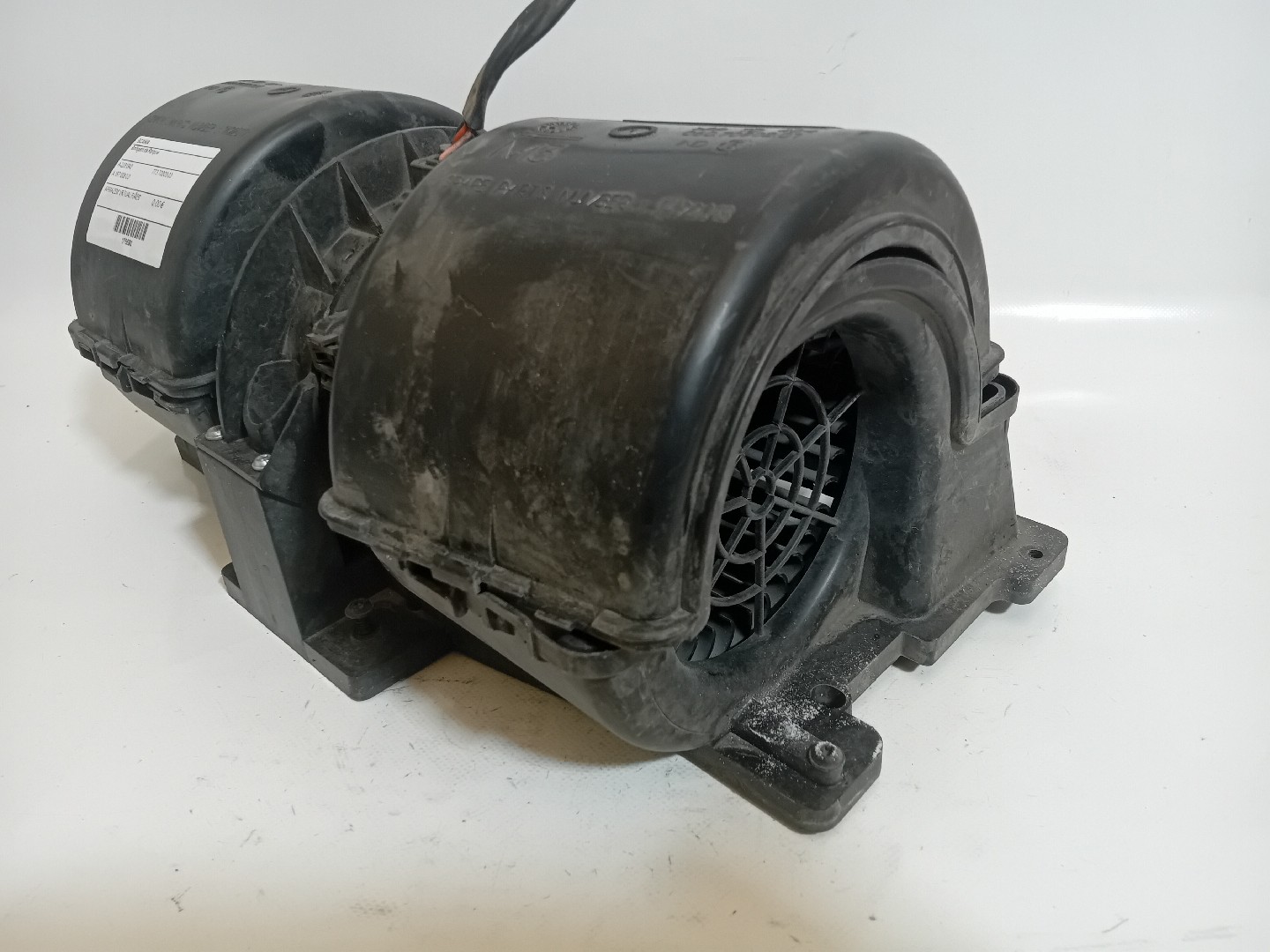 SOLFAGEM DE PARQUE SCANIA P,G,R,T - series | 03 -  Imagem-1