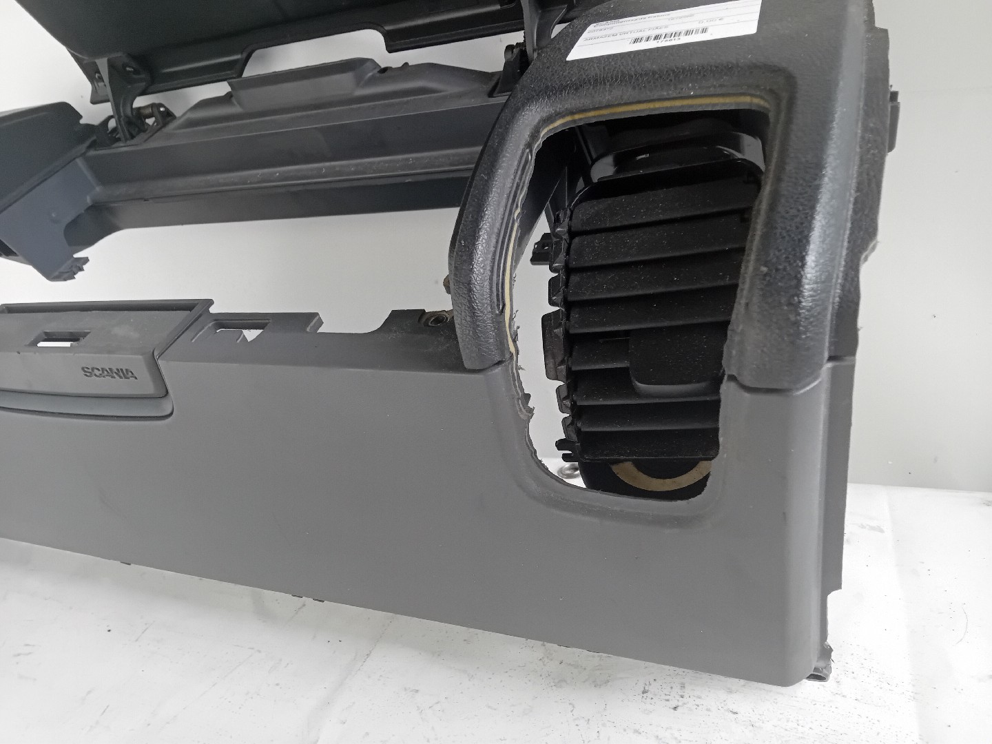 Componentes de Cabine SCANIA P,G,R,T - series | 03 -  Imagem-2