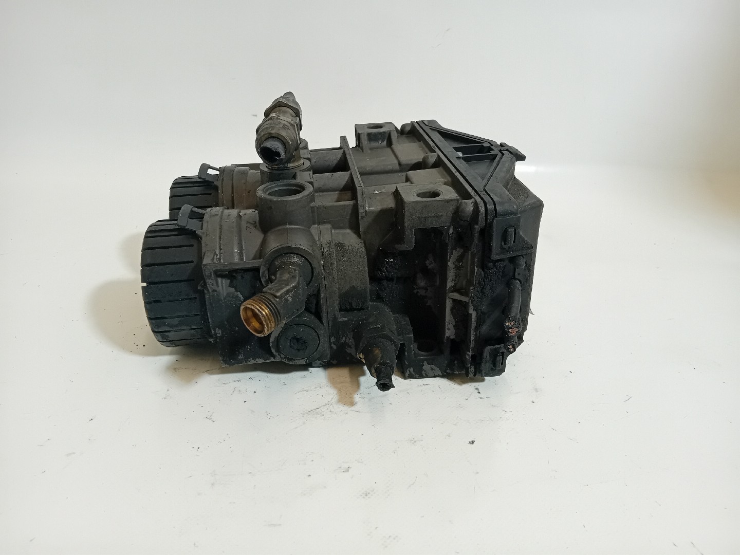 ELECTRO VALVULA  SCANIA P,G,R,T - series | 03 -  Imagem-1