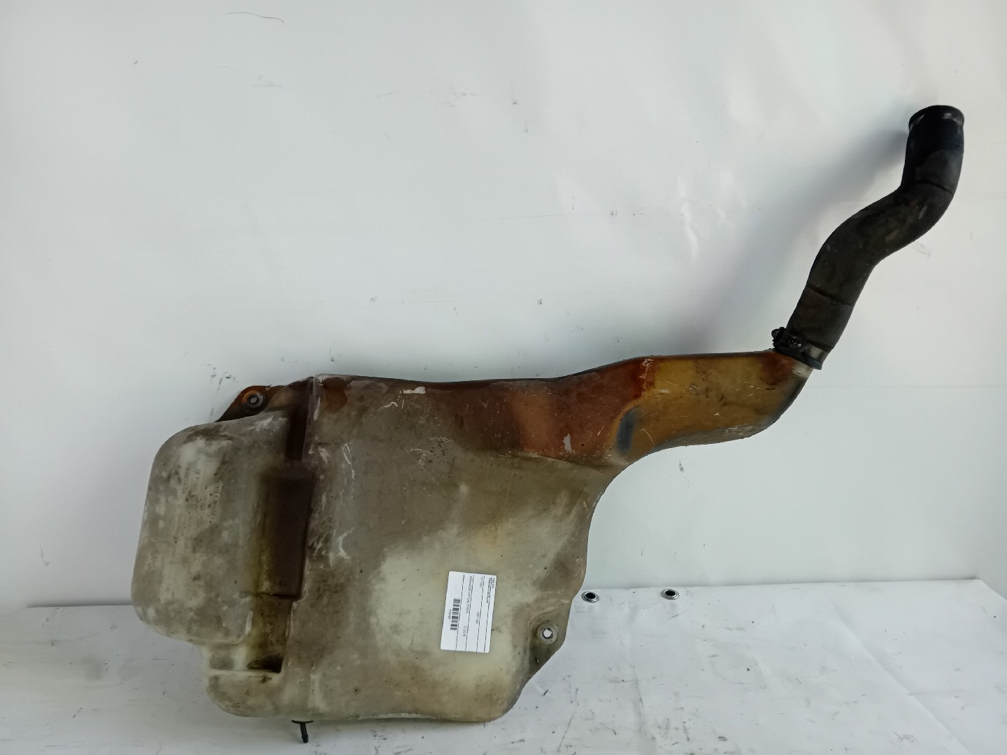 Deposito da Água VOLVO FL 6 | 85 - 00 Imagem-1