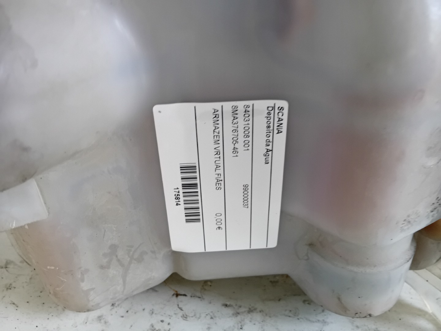 Deposito da Água SCANIA P,G,R,T - series | 03 -  Imagem-2