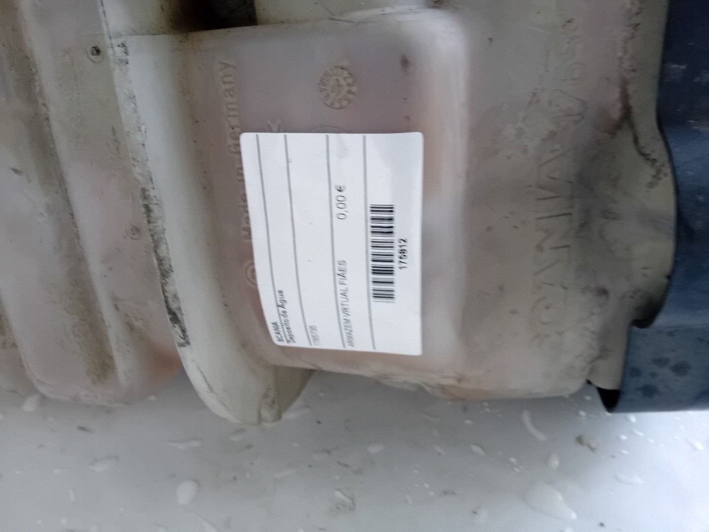 Deposito da Água SCANIA P,G,R,T - series | 03 -  Imagem-2