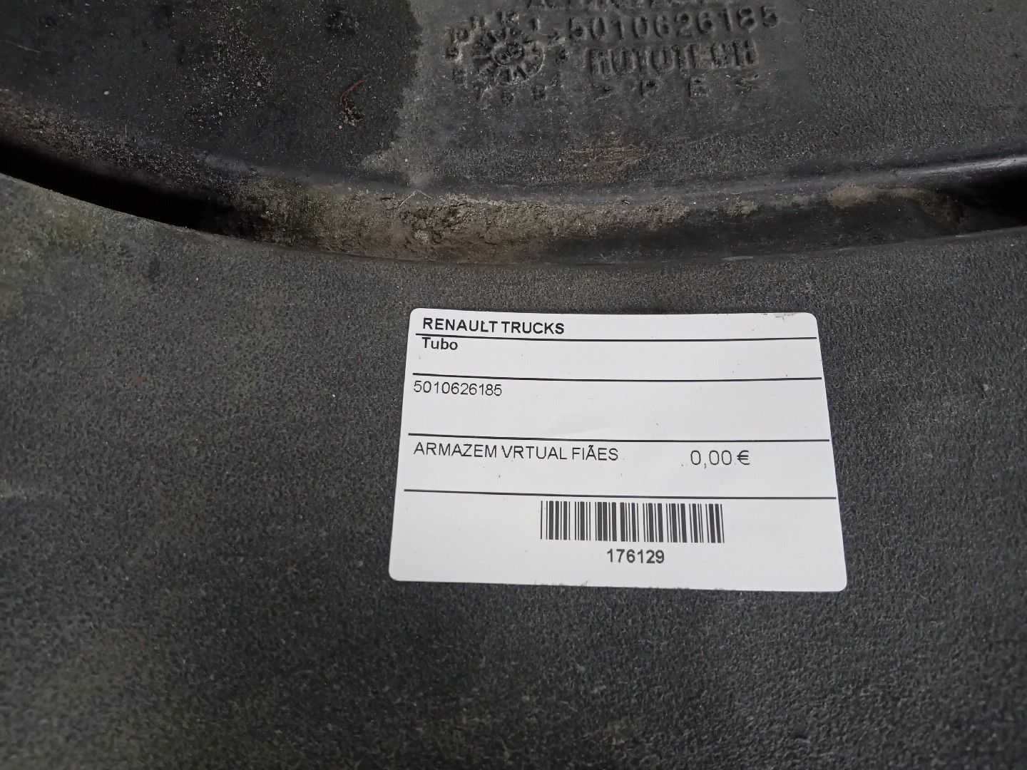 TUBO RENAULT TRUCKS Magnum 2 Imagem-2