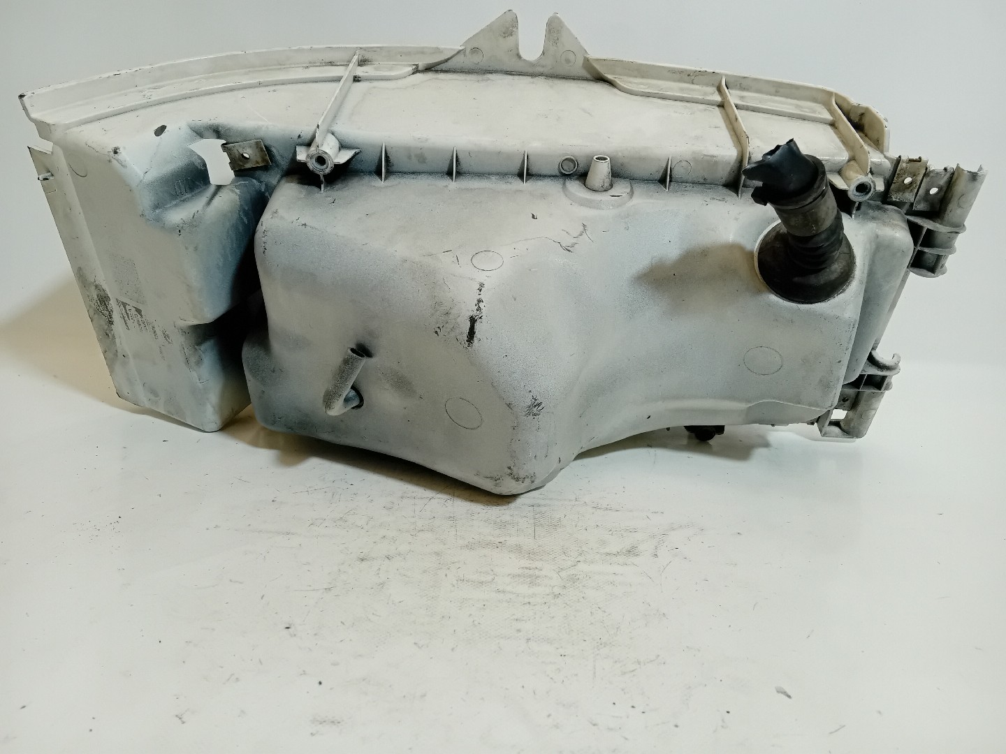 Acabamento Otica SCANIA P,G,R,T - series | 03 -  Imagem-4