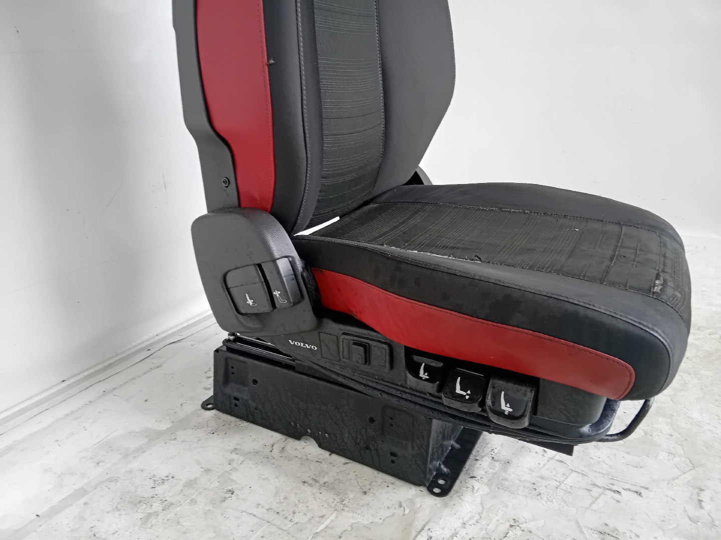 Banco do Passageiro VOLVO FH (4) Facelift 2020 Imagem-2