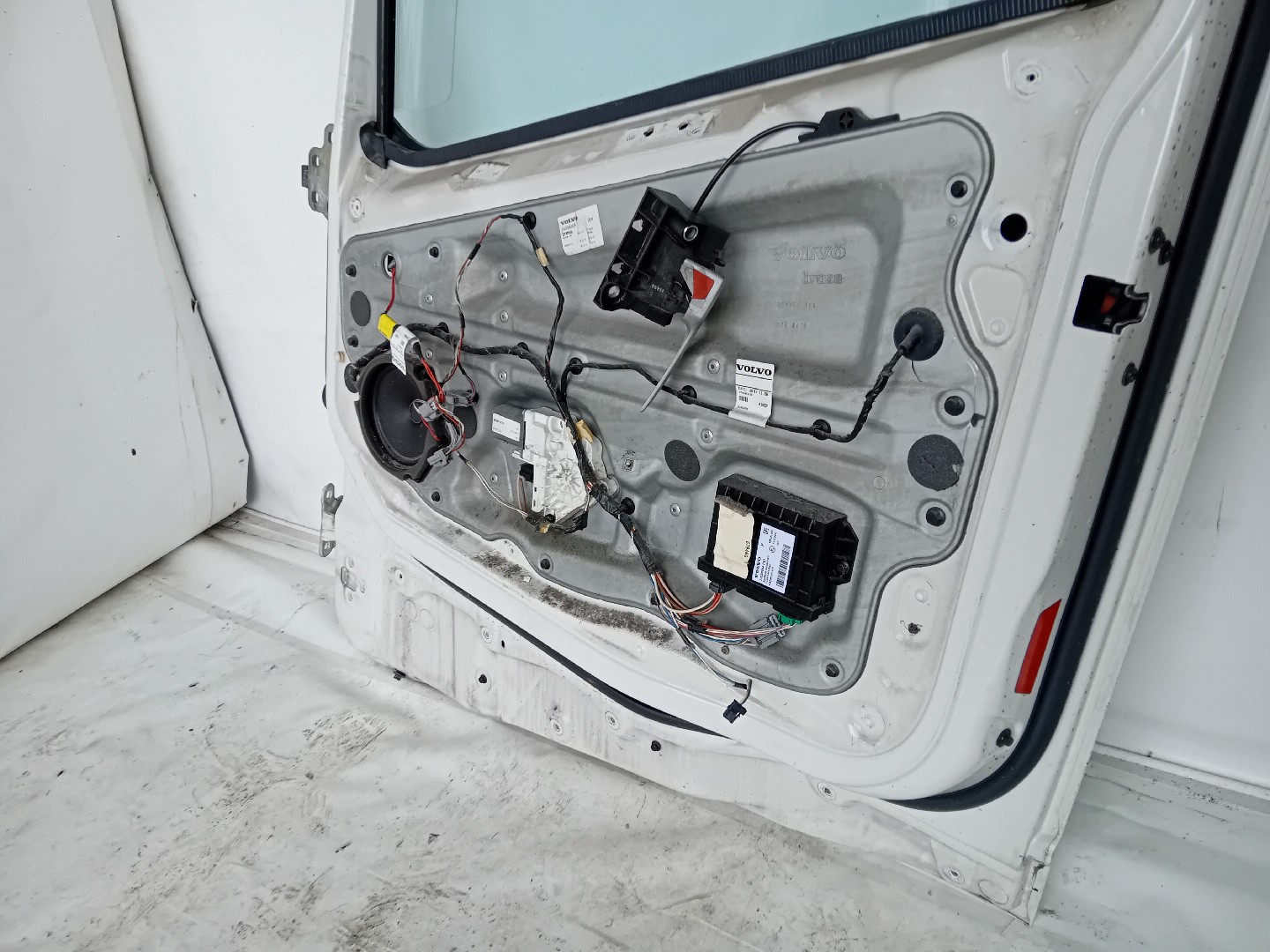 Porta Frente Dto VOLVO FH (4) Facelift 2020 Imagem-11