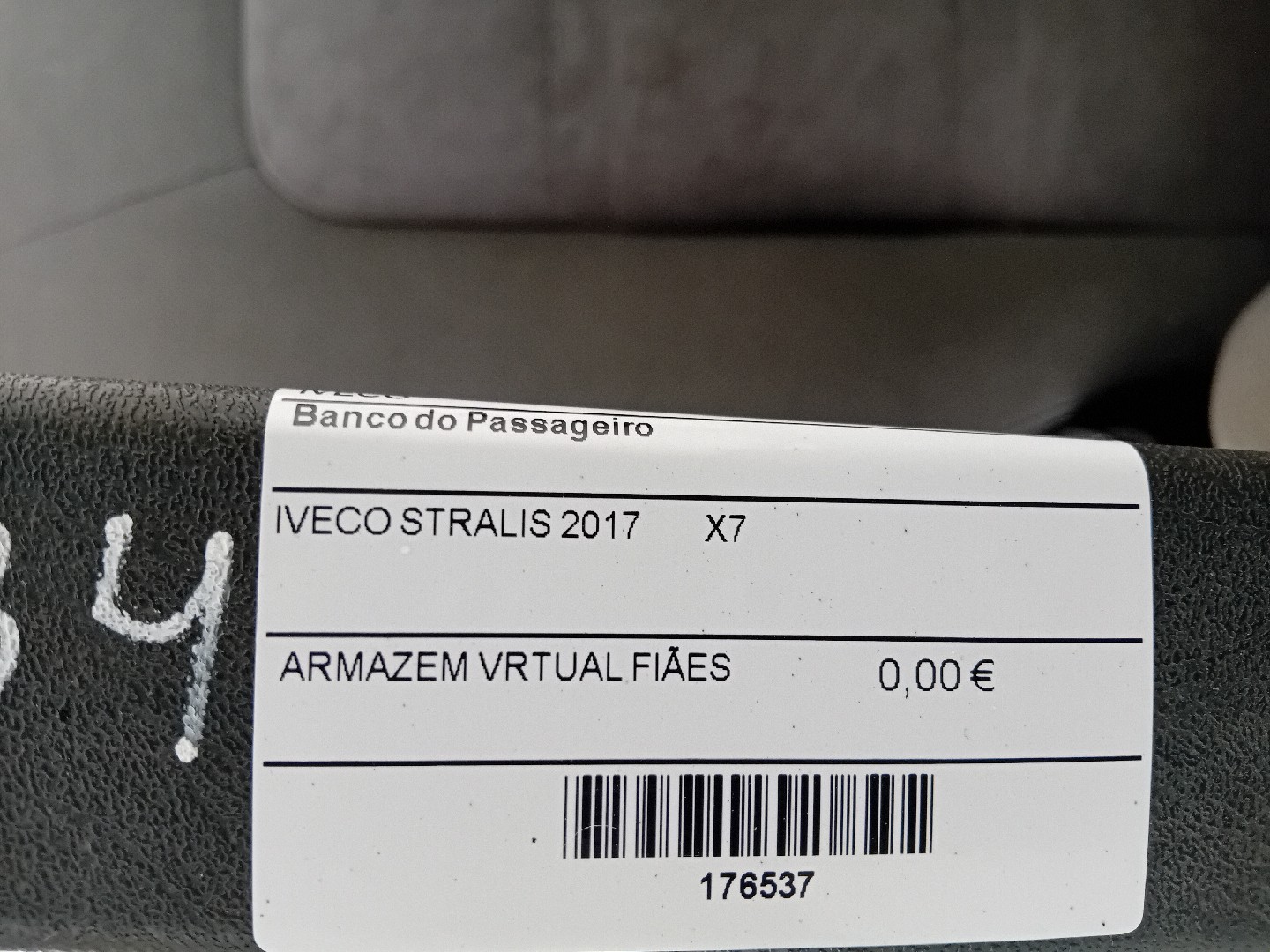 Banco do Passageiro IVECO Stralis | 12 -  Imagem-6