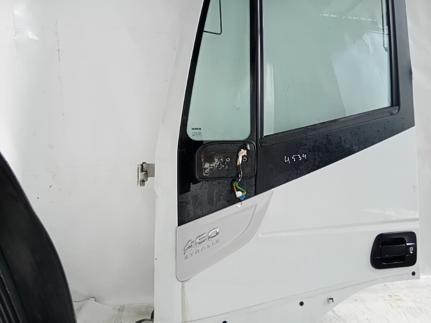 Porta Frente Esq IVECO Stralis | 12 -  Imagem-1