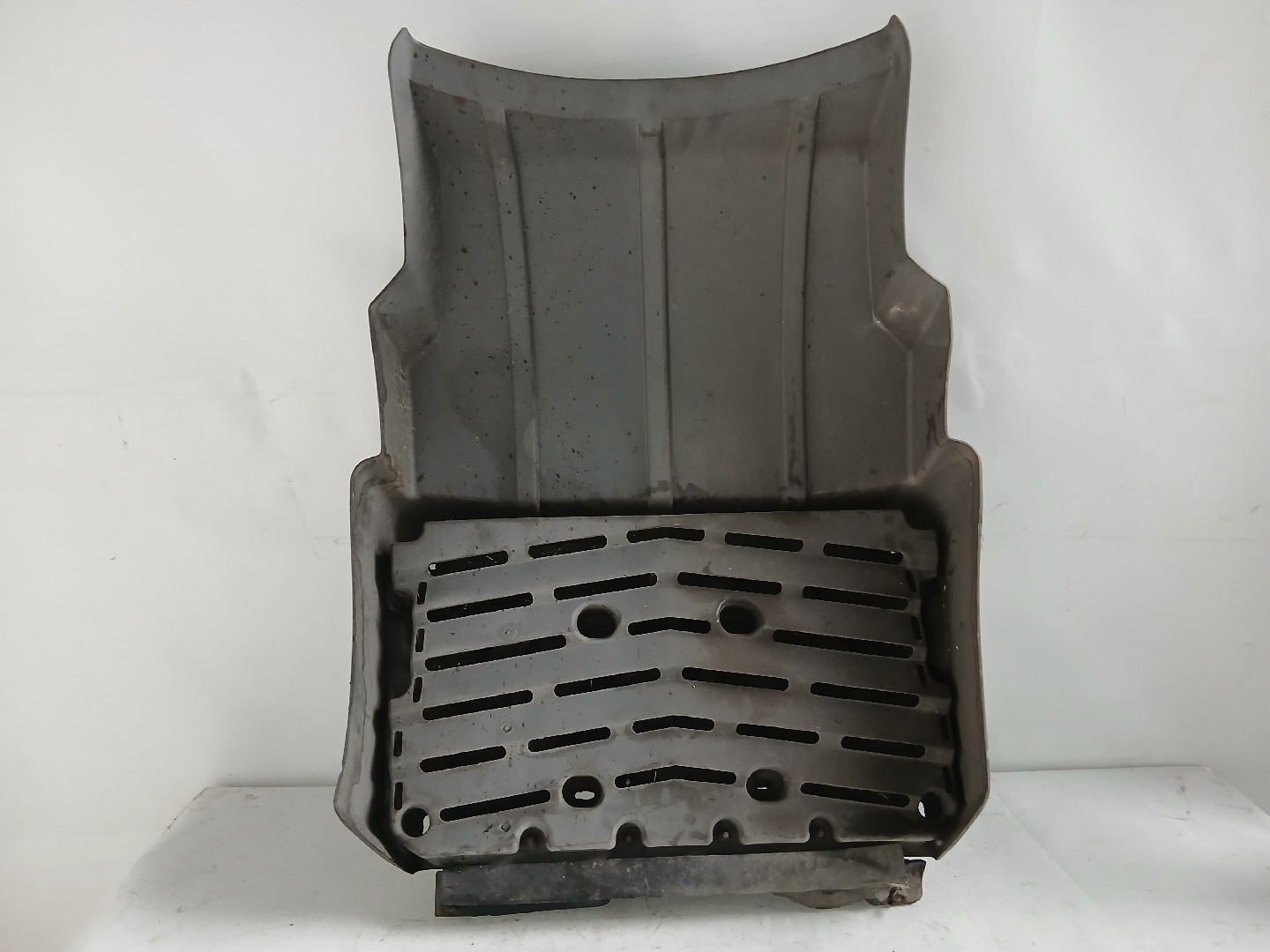 Guarda Lamas MERCEDES-BENZ ATEGO | 98 - 04 Imagem-5