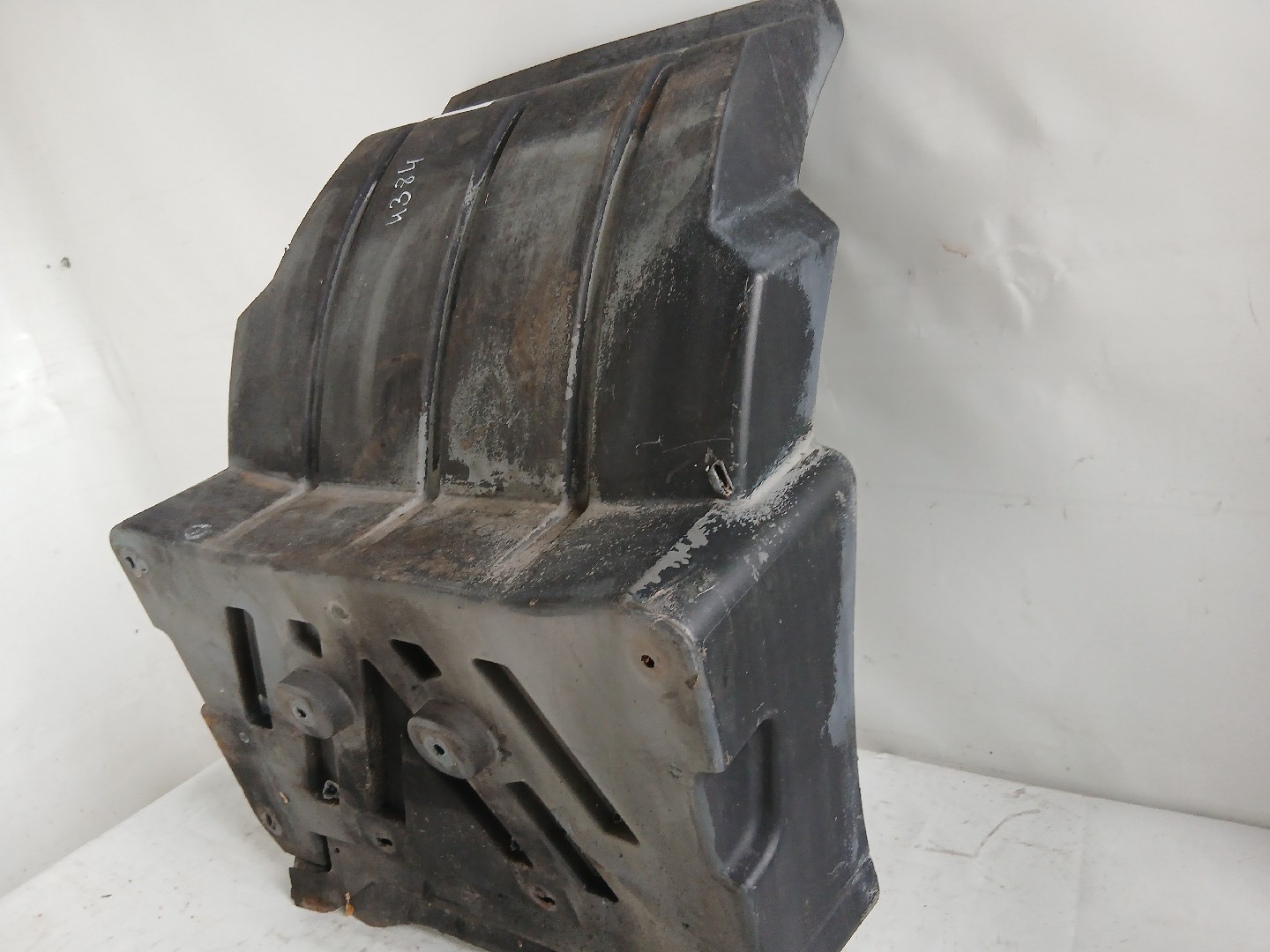 Guarda Lamas MERCEDES-BENZ ATEGO | 98 - 04 Imagem-3