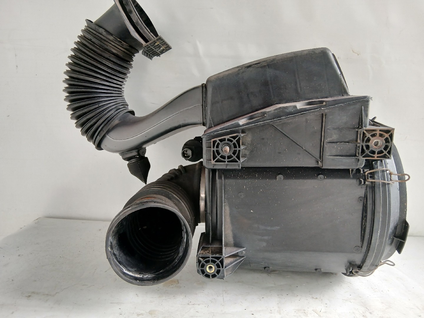 Caixa de Filtro de ar MERCEDES-BENZ ATEGO | 98 - 04 Imagem-1