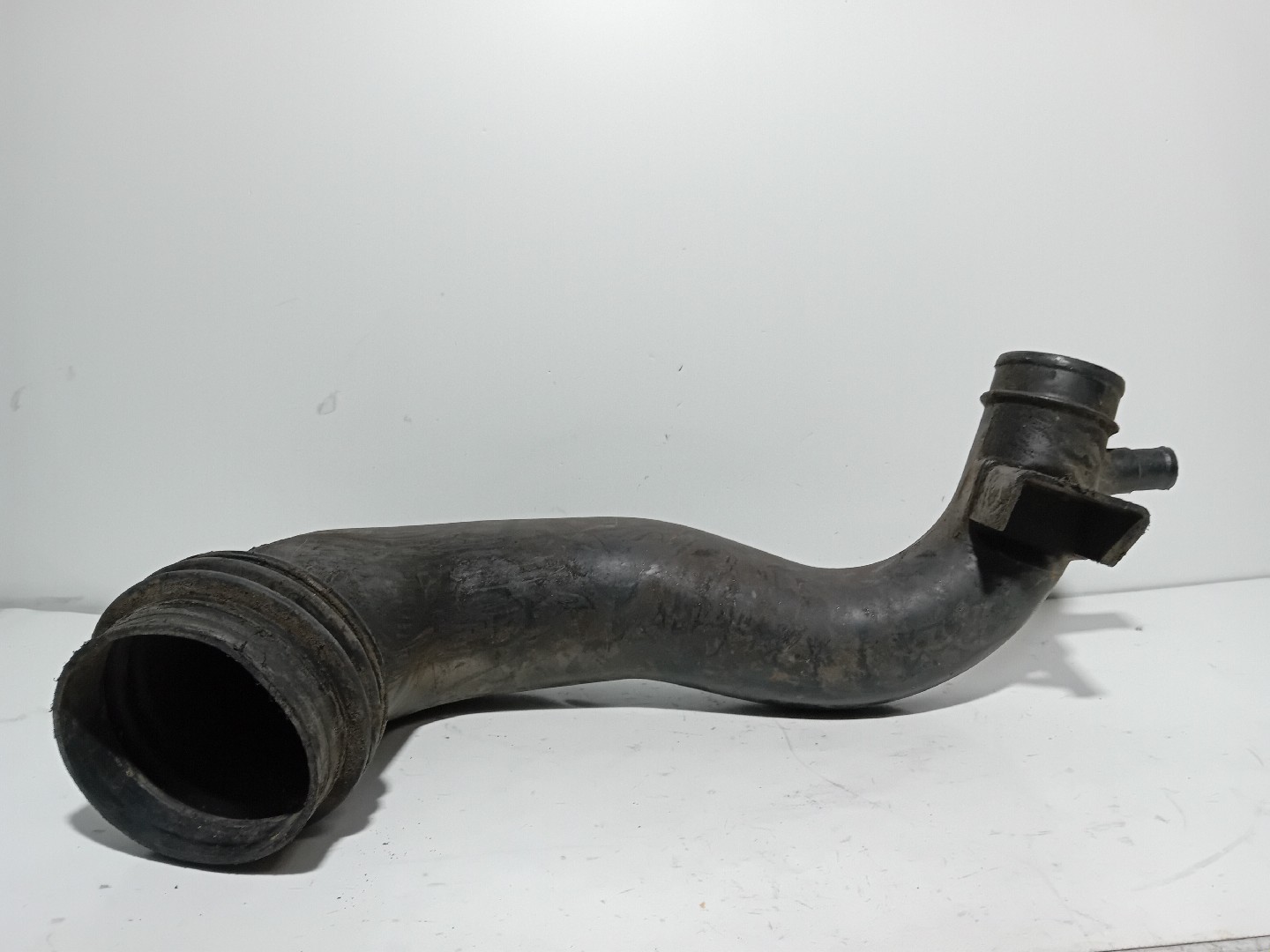 TUBO MERCEDES-BENZ - Imagem-1