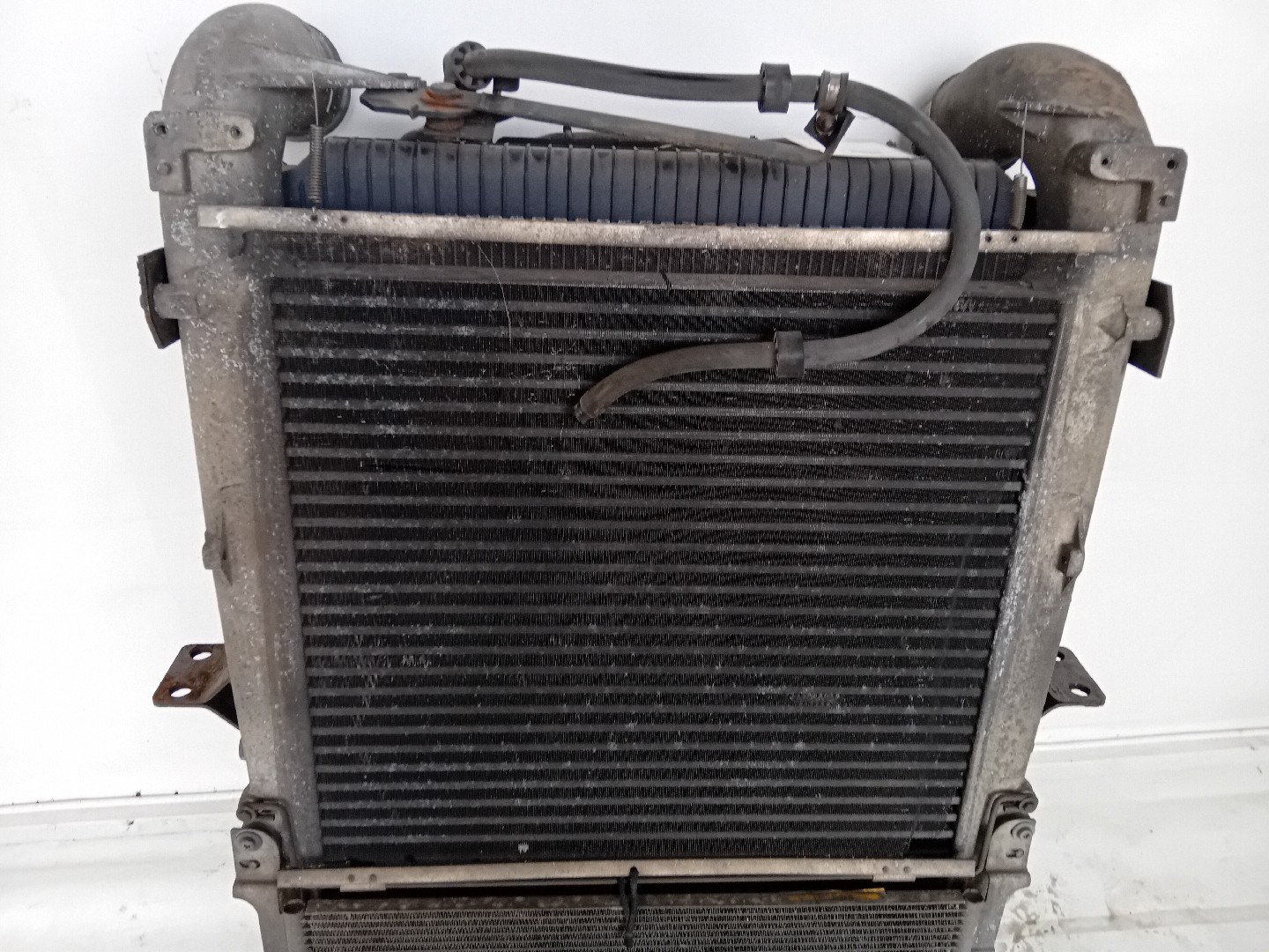 Water Radiator RENAULT TRUCKS Premium | 96 -  Imagem-1