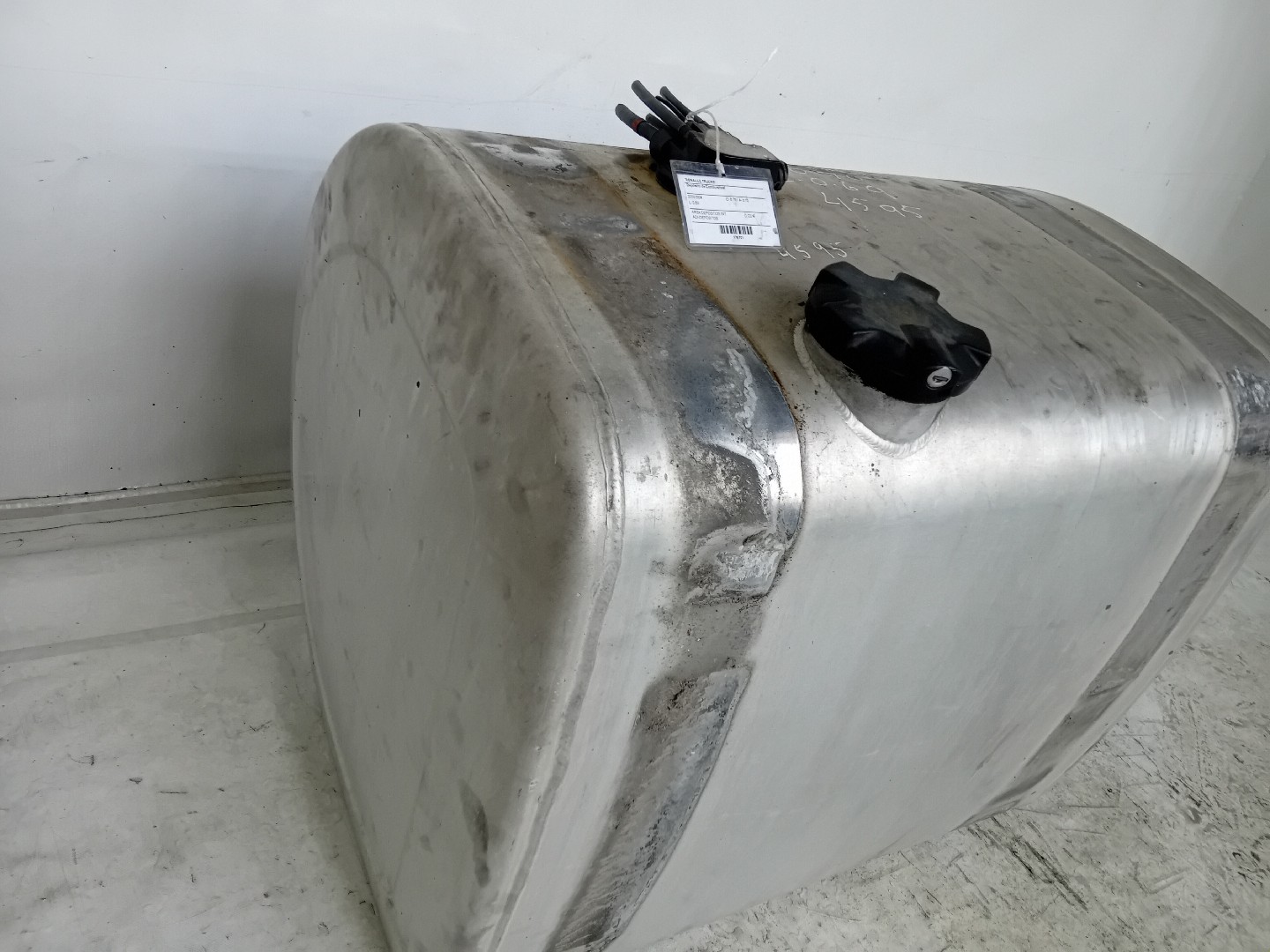 Fuel Tank RENAULT TRUCKS Premium | 96 -  Imagem-1